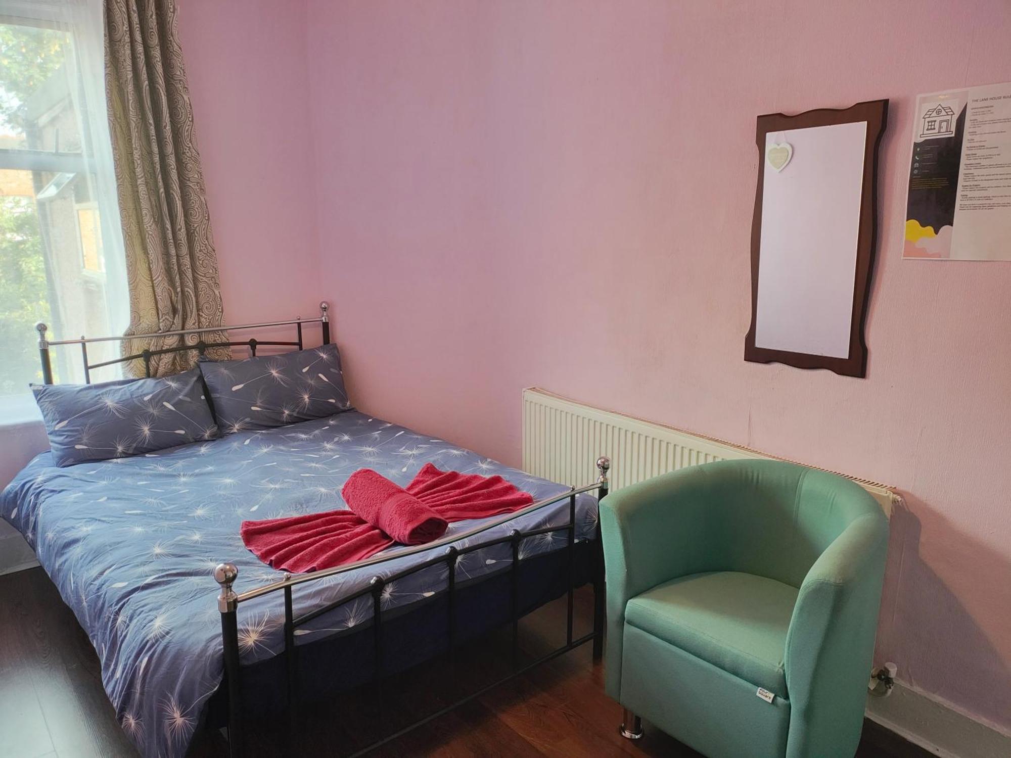 Charming Double Bed Retreat Pensiune *